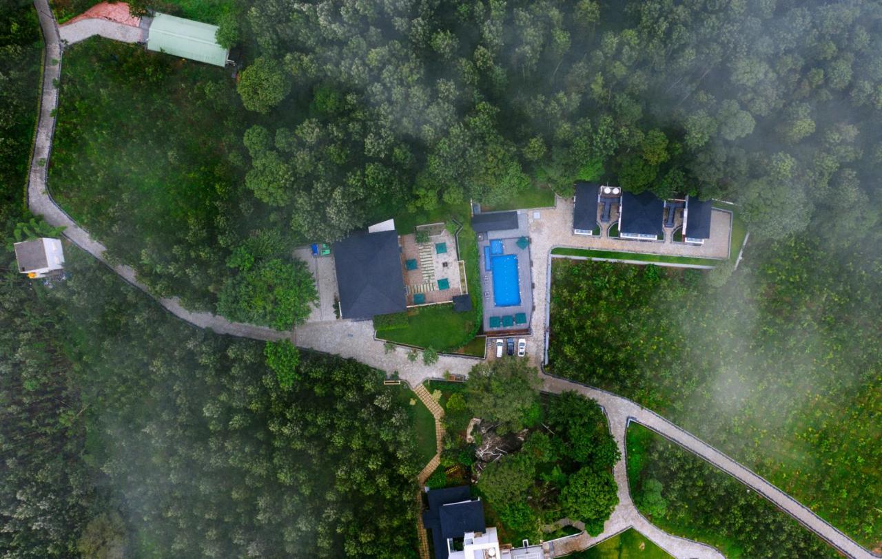 Vismita County Hotel จิกมากาลูร์ ภายนอก รูปภาพ
