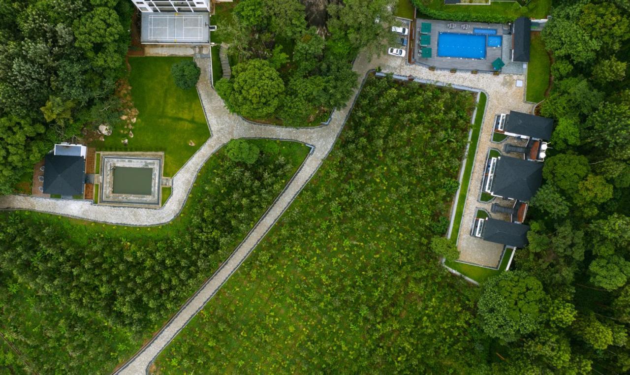 Vismita County Hotel จิกมากาลูร์ ภายนอก รูปภาพ
