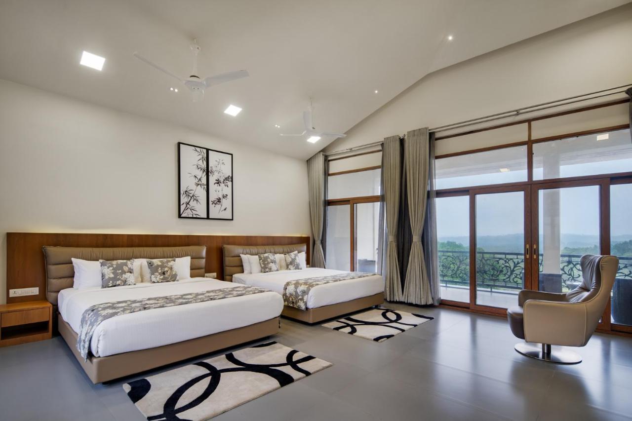 Vismita County Hotel จิกมากาลูร์ ภายนอก รูปภาพ