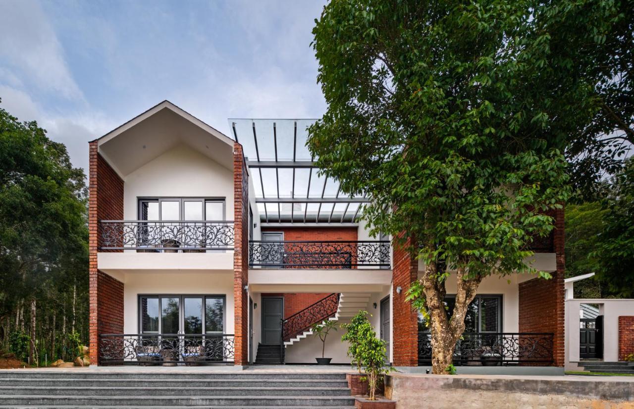 Vismita County Hotel จิกมากาลูร์ ภายนอก รูปภาพ