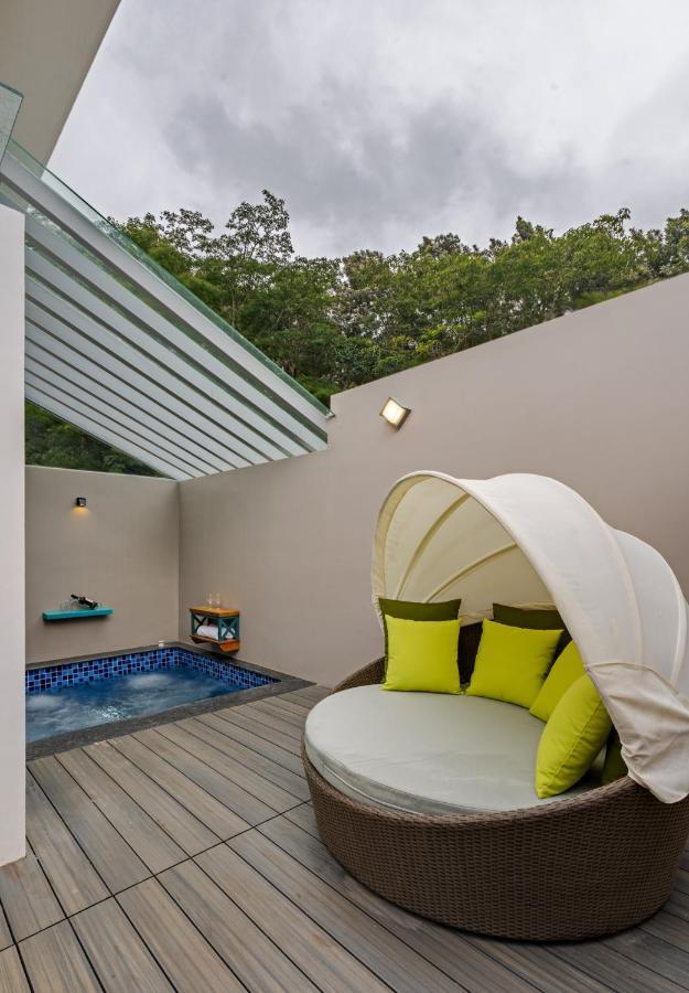 Vismita County Hotel จิกมากาลูร์ ภายนอก รูปภาพ